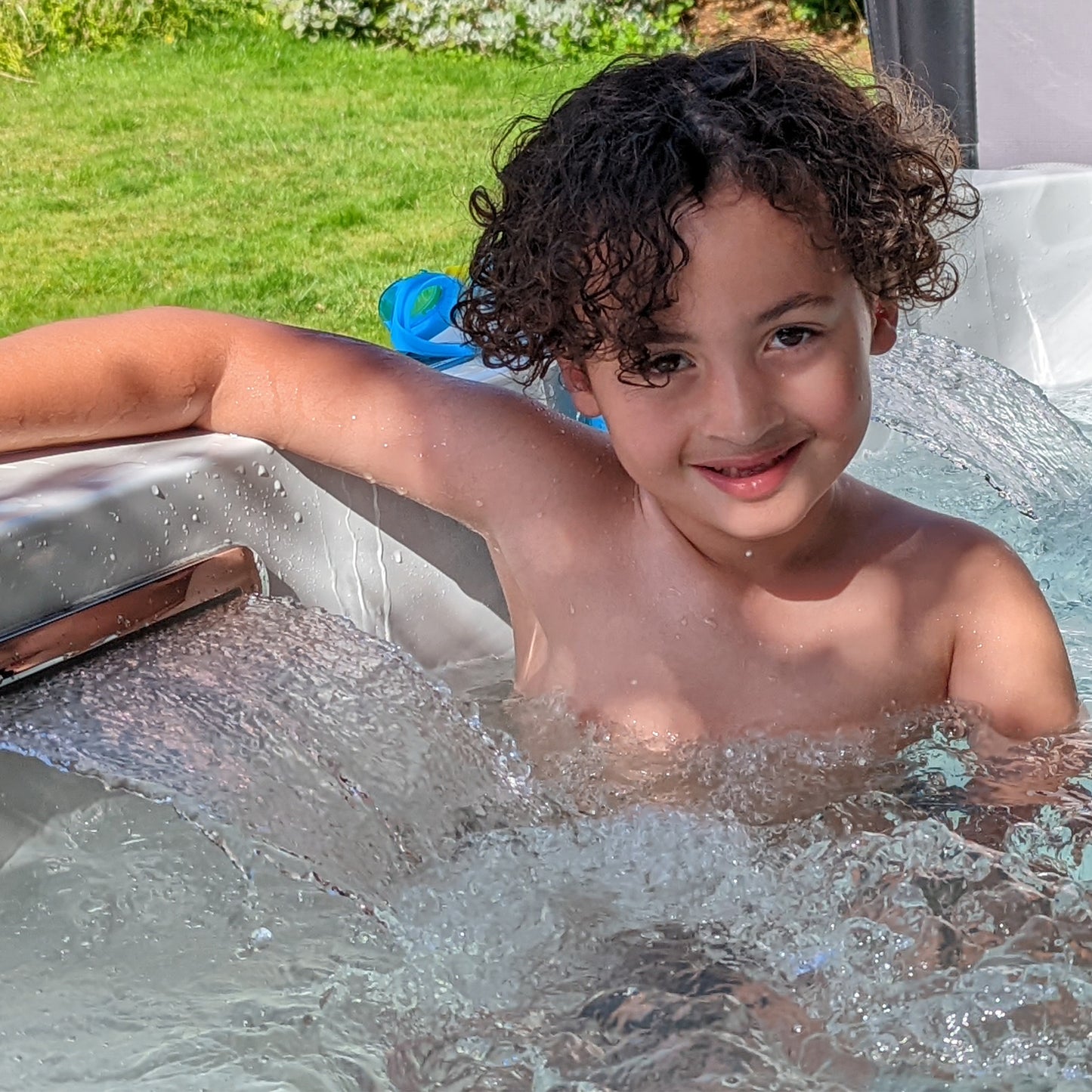 4-Person Luxury Hot Tub – Liberty Spa LYS4000 (Jetted, 120V) Plug and Play