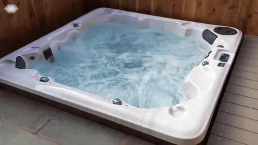 PDC Spas Freeport Hot Tub – 6 Person Premium Series