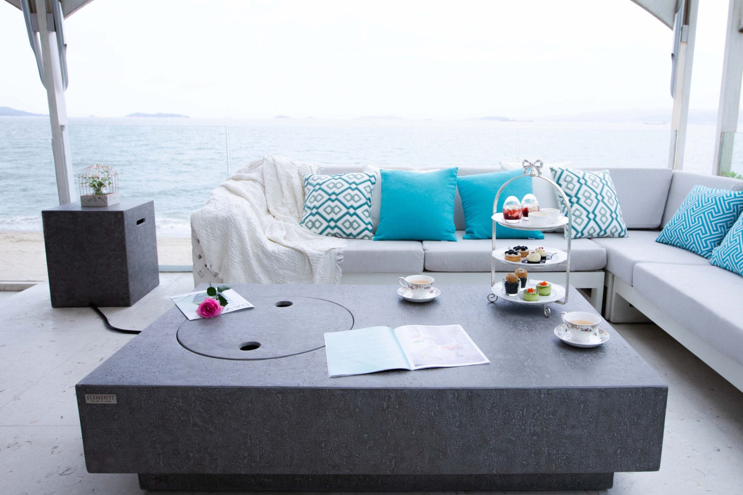 Elementi Metropolis Concrete Fire Table