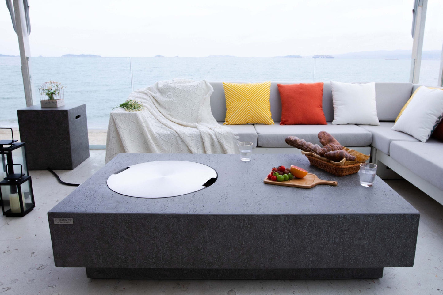 Elementi Metropolis Concrete Fire Table