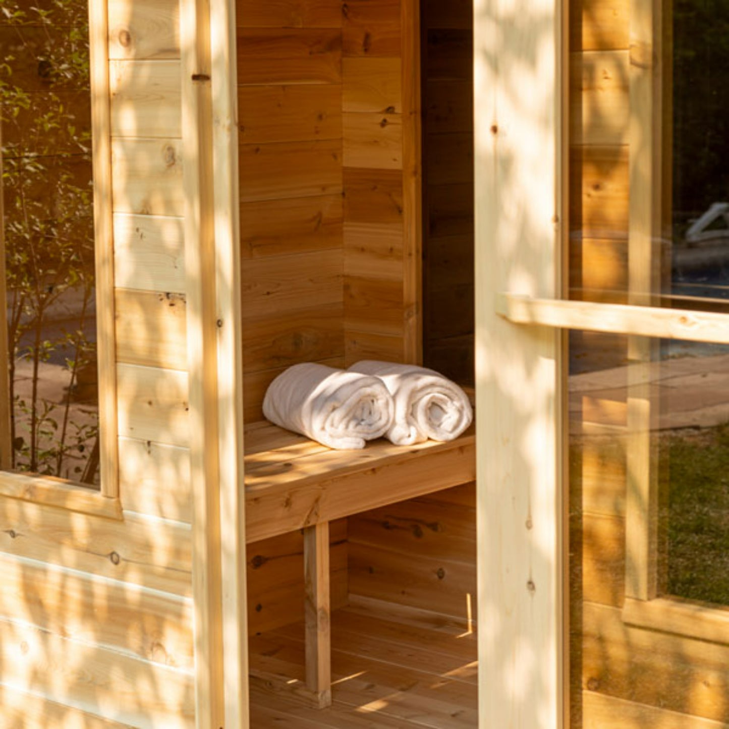Dundalk Leisurecraft | CT Georgian Cabin Sauna with Changeroom