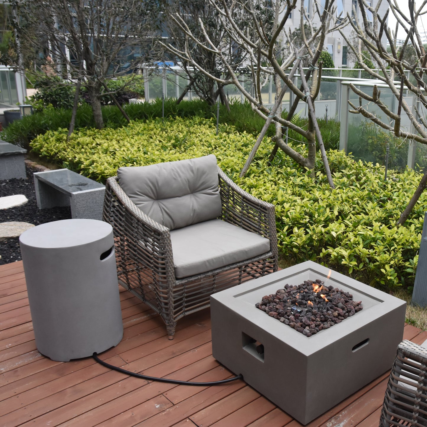 Modeno Ridgefield Concrete Fire Pit